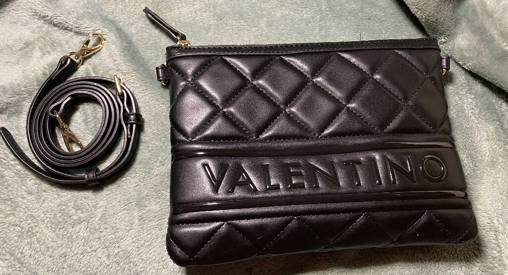 Pochette valentino outlet noir