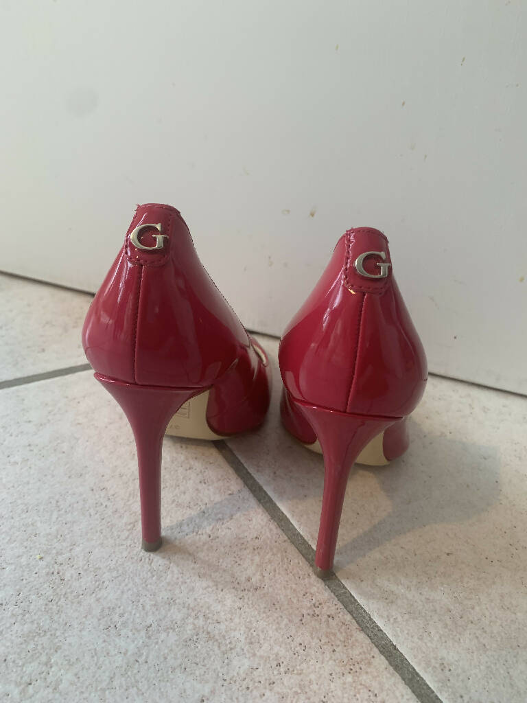 Escarpins GUESS rouge Fushia