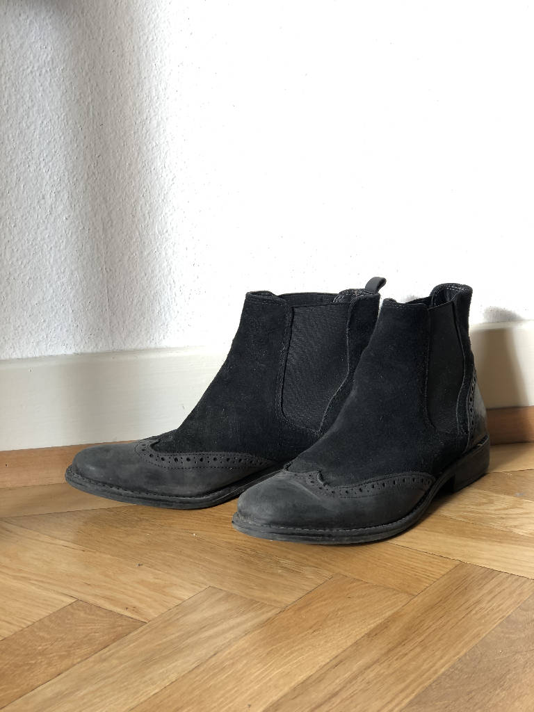 Schwarze Stiefel