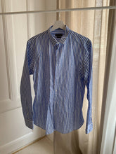 Upload image to gallery, Striped shirt
