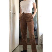 Upload image to gallery, Brown ribbed trousers
