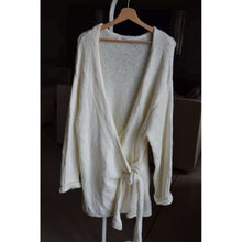 Upload image to gallery, Long cardigan with bow
