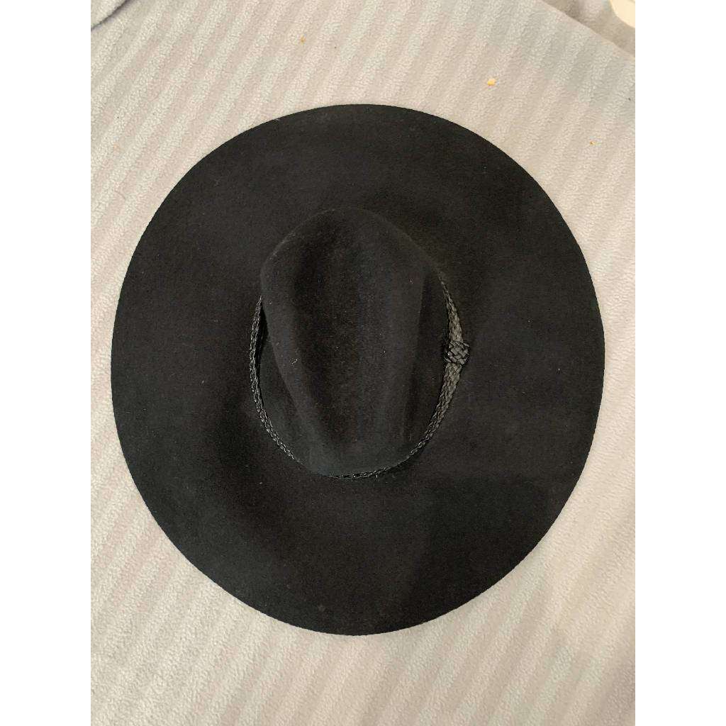 Black hat