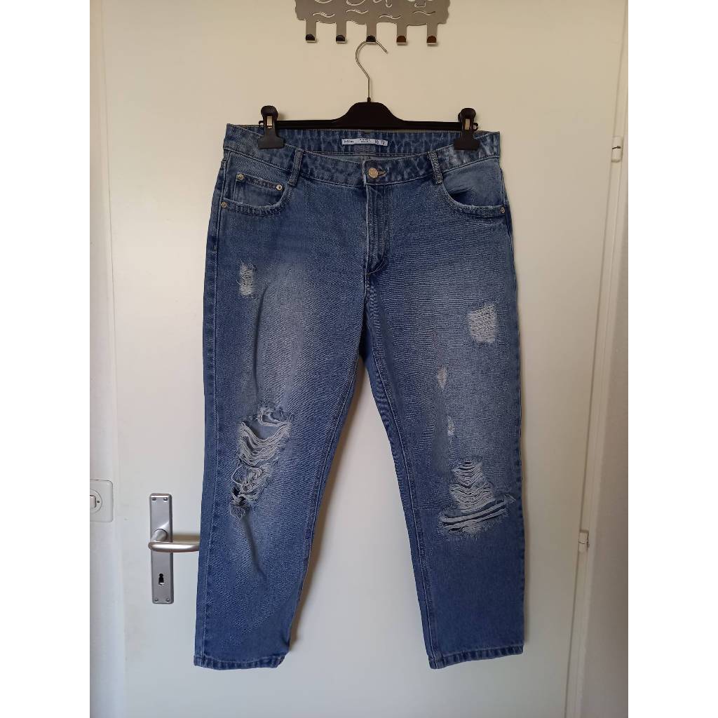 Lefties boyfiend jeans size 42