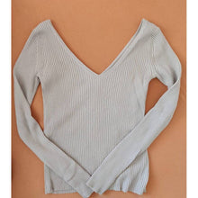 Upload image to gallery, Pink V-neck sweater front and back
