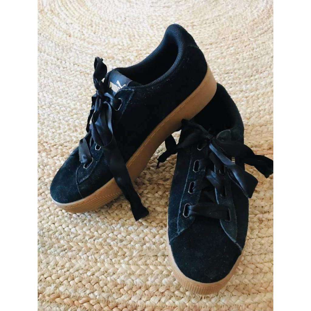 PUMA soft wedge sneakers black