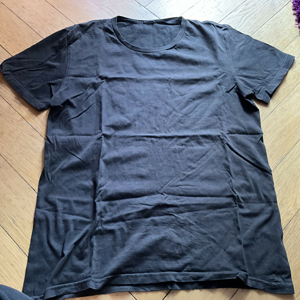 Maglietta nera