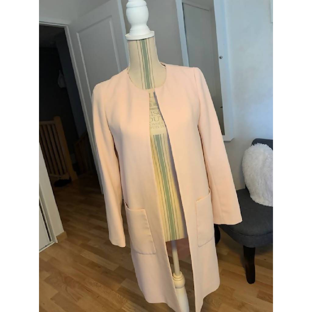 Nuova giacca lunga rosa pallido
