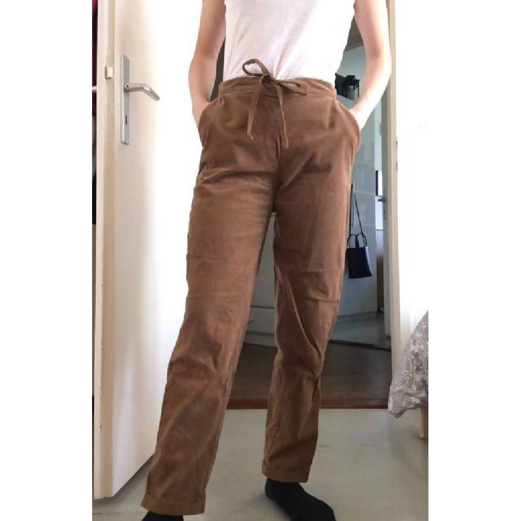 Pantalon côtelé marron