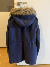 Charger l&#39;image dans la galerie, Manteau d’hiver
