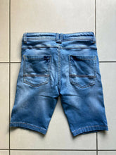 Charger l&#39;image dans la galerie, Slim Shorts (soft jeans)
