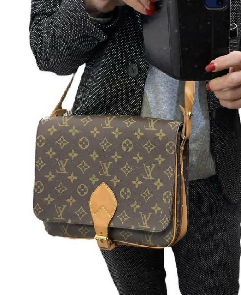 SAC A MAIN FEMME LOUIS VUITTON CARTOUCHIERE VERS 1978