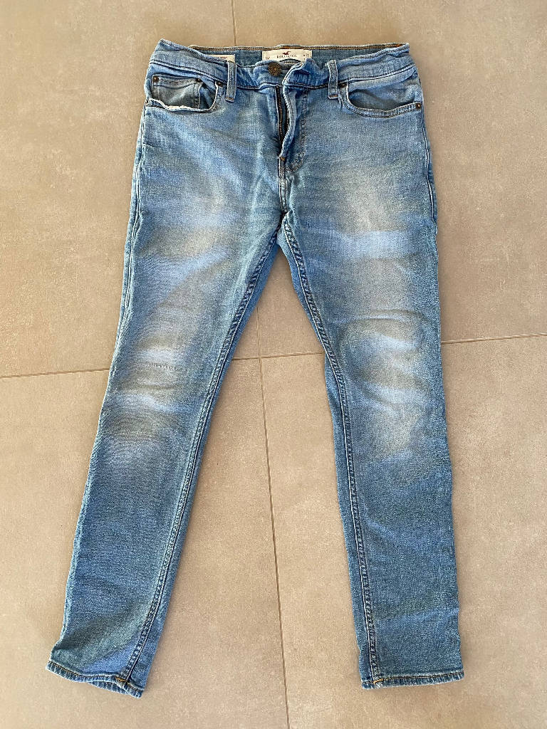 Hollister hotsell extreme skinny